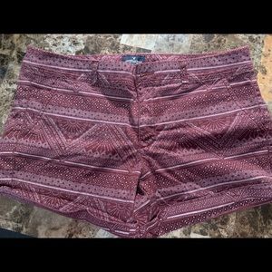 American Eagle twill patterned midi short